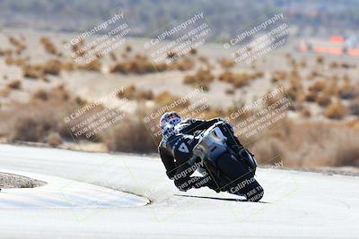 media/Jan-08-2022-SoCal Trackdays (Sat) [[1ec2777125]]/Turn 7 (1035am)/